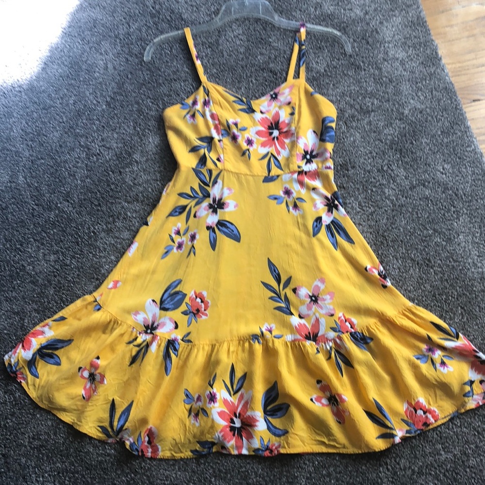 Yellow old navy sun dress